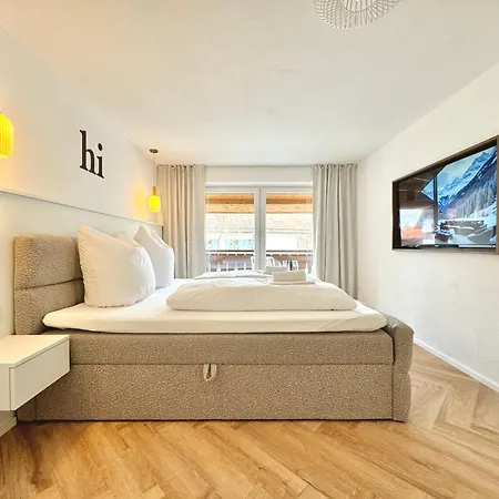 Apartment Loft Am I Balkon I Bergnaehe I Parken I Schloss *