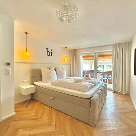 Loft Am I Balkon I Bergnaehe I Parken I Schloss *